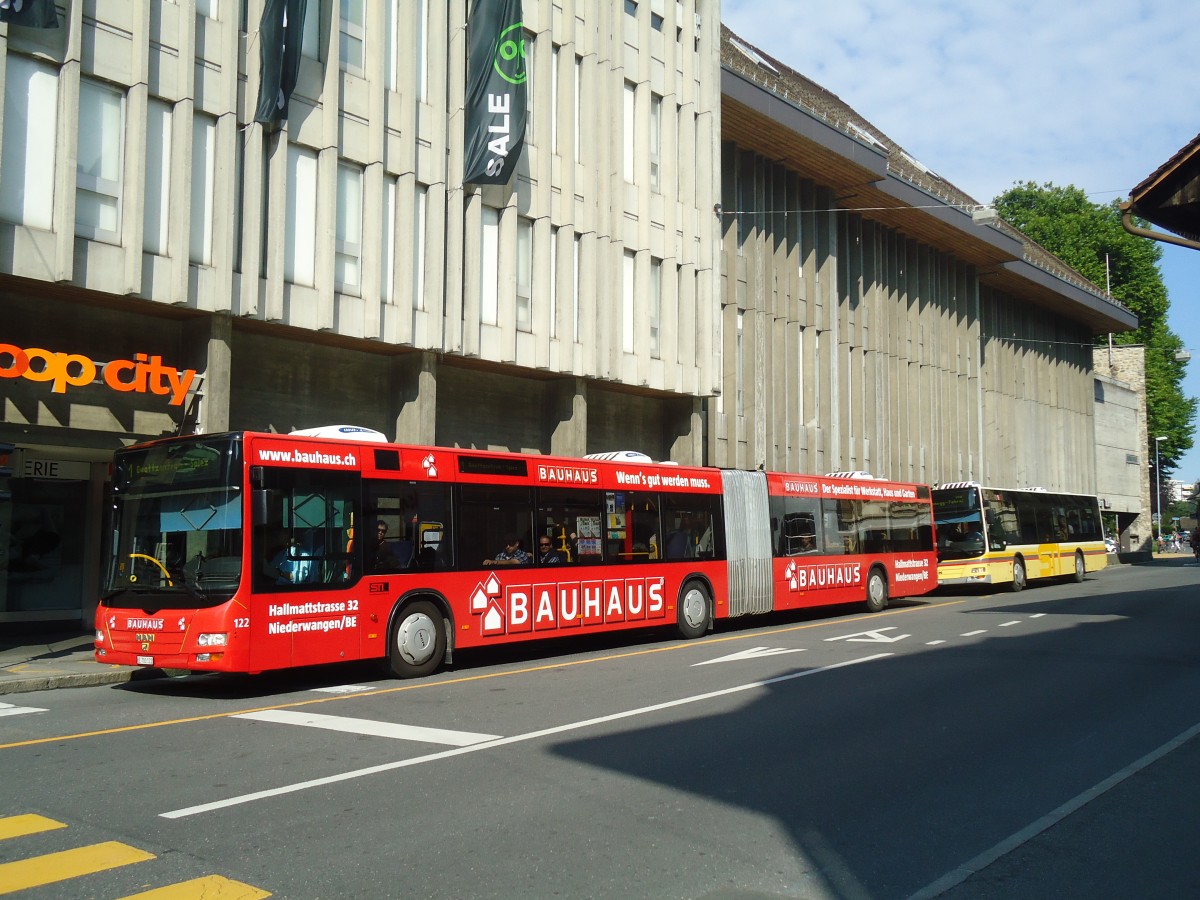 (134'826) - STI Thun - Nr. 122/BE 700'122 - MAN am 9. Juli 2011 in Thun, Marktgasse (prov. Haltestelle)