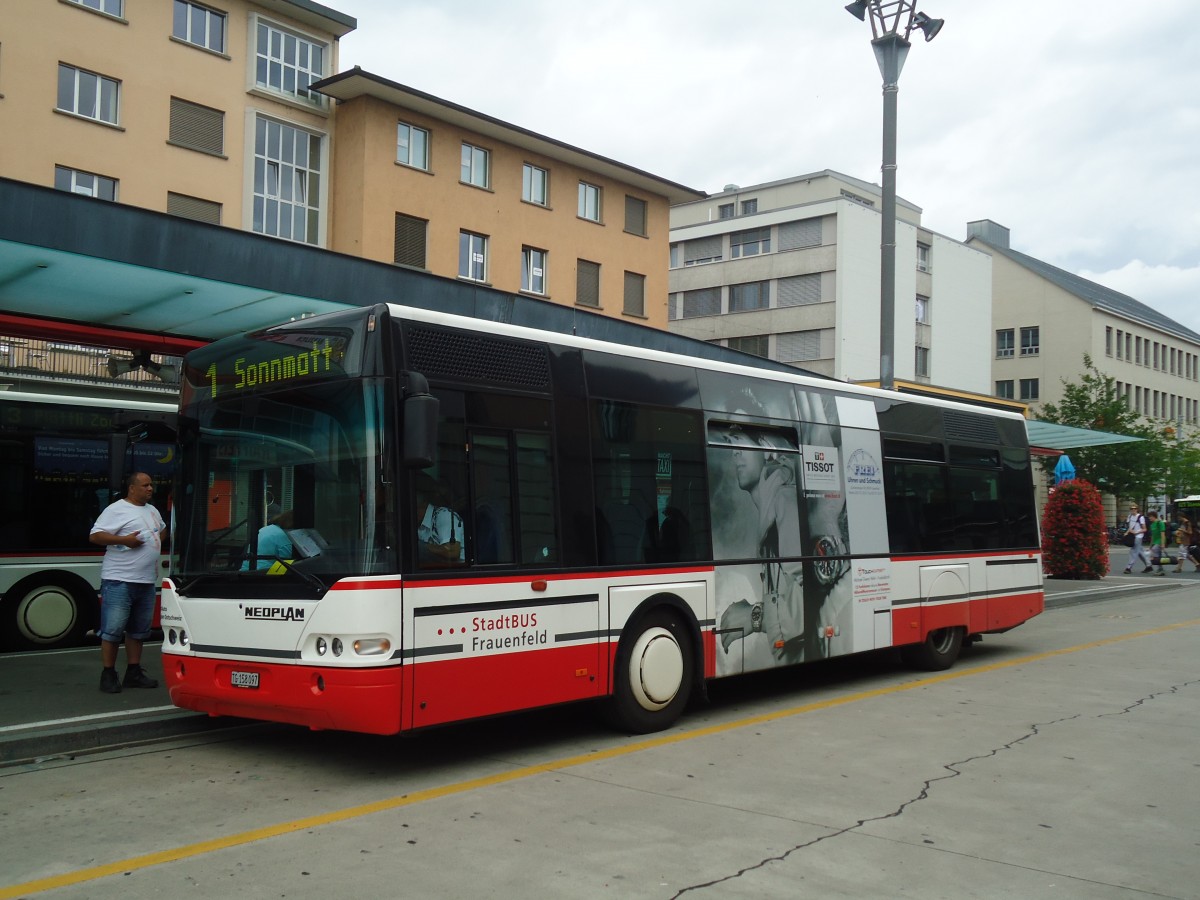 (134'924) - PostAuto Ostschweiz - Nr. 73/TG 158'097 - Neoplan (ex P 23'203) am 10. Juli 2011 beim Bahnhof Frauenfeld