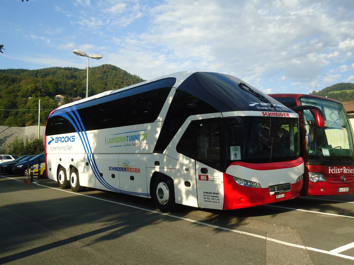 (135'542) - Schneider, Langendorf - SO 68'439 - Neoplan am 19. August 2011 in Thun, Seestrasse