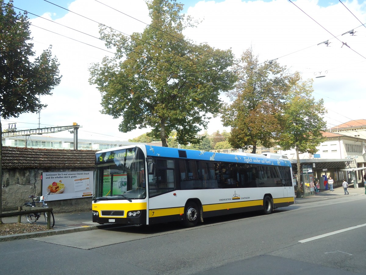 (135'928) - VBSH Schaffhausen - Nr. 7/SH 38'007 - Volvo am 14. September 2011 beim Bahnhof Schaffhausen