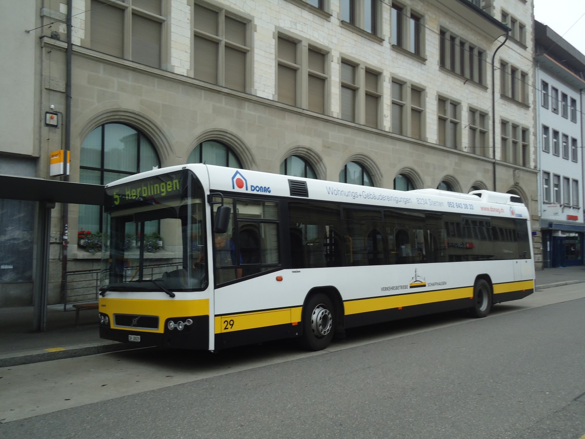 (136'033) - VBSH Schaffhausen - Nr. 29/SH 38'029 - Volvo am 25. September 2011 beim Bahnhof Schaffhausen