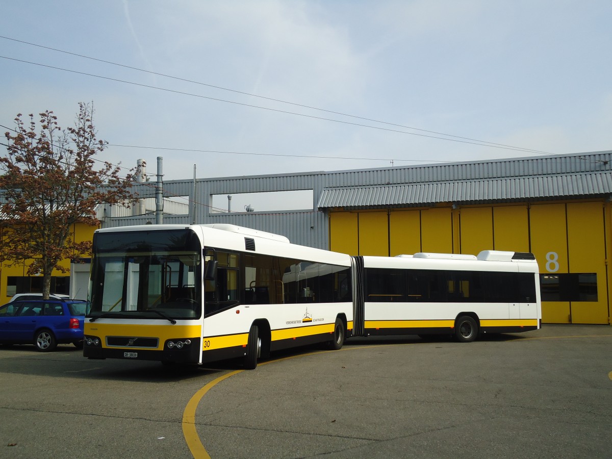 (136'049) - VBSH Schaffhausen - Nr. 30/SH 38'030 - Volvo am 25. September 2011 in Schaffhausen, Busdepot