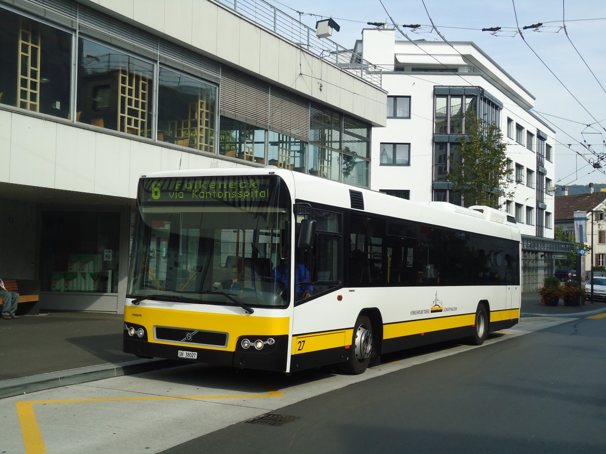 (136'163) - VBSH Schaffhausen - Nr. 27/SH 38'027 - Volvo am 25. September 2011 in Neuhausen, Zentrum