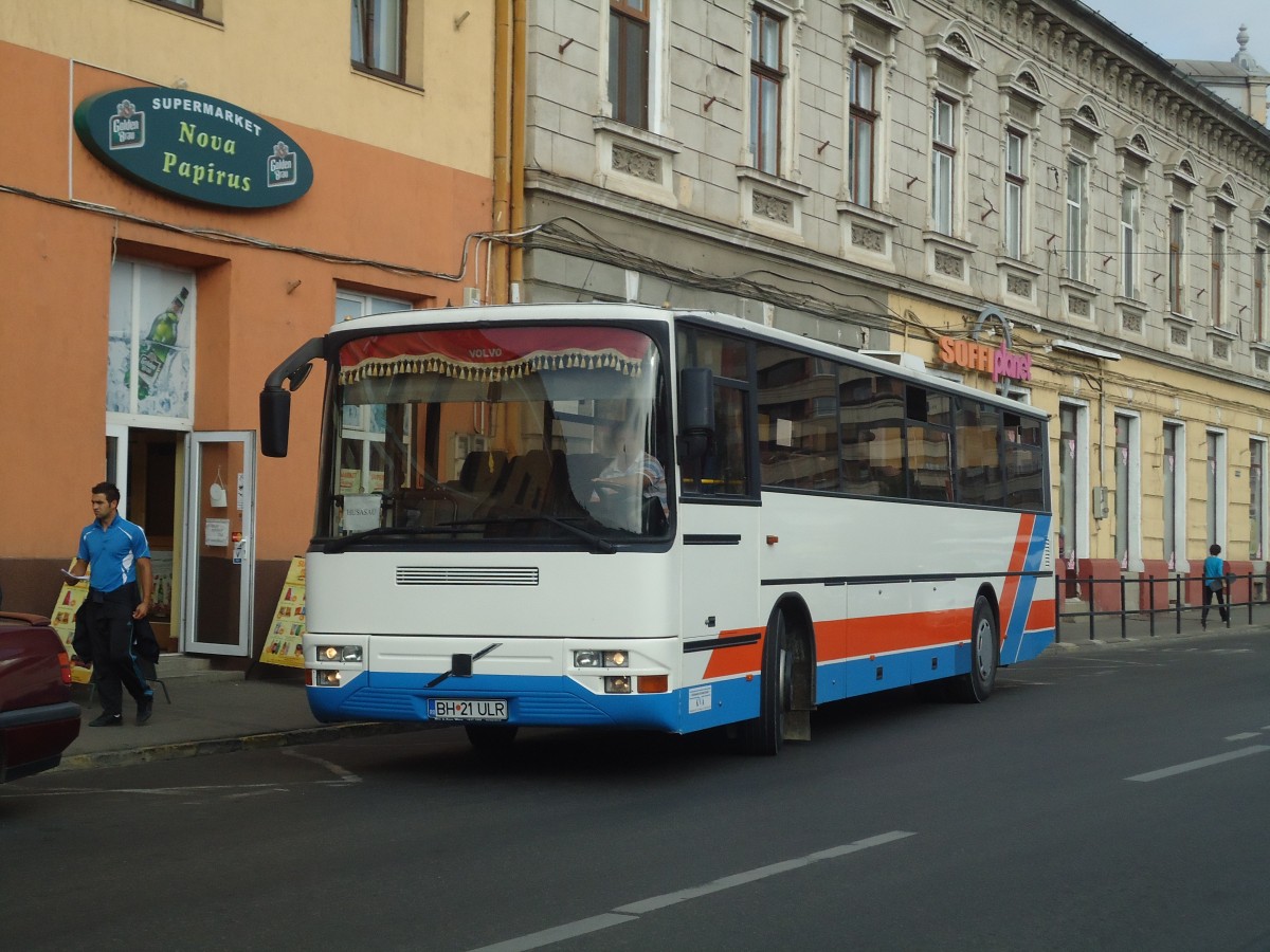 (136'551) - ??? - BH 21 ULR - Volvo am 6. Oktober 2011 in Oradea