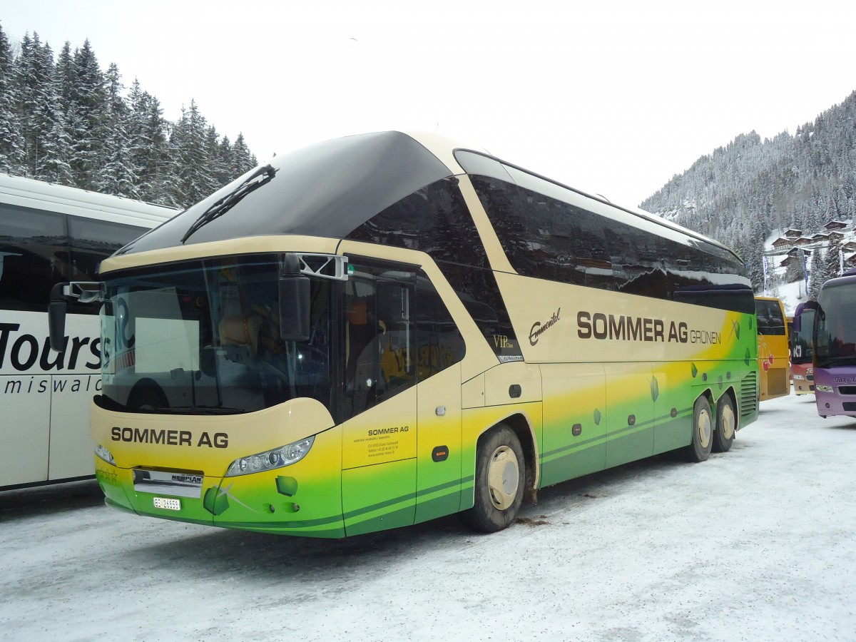 (137'381) - Sommer, Grnen - BE 26'858 - Neoplan am 7. Januar 2012 in Adelboden, ASB