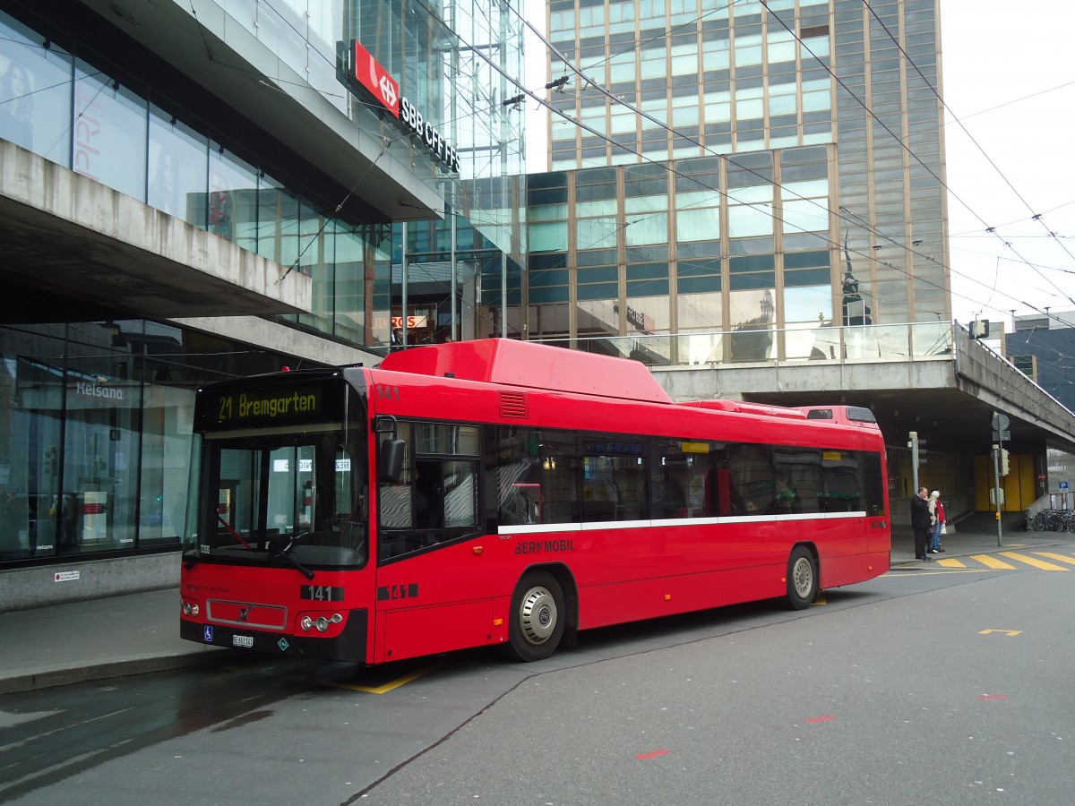 (137'561) - Bernmobil, Bern - Nr. 141/BE 661'141 - Volvo am 9. Januar 2012 beim Bahnhof Bern