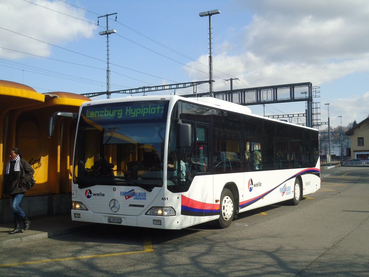 (138'092) - Knecht, Windisch - Nr. 451/AG 369'002 - Mercedes (ex Nr. 51) am 6. Mrz 2012 beim Bahnhof Lenzburg