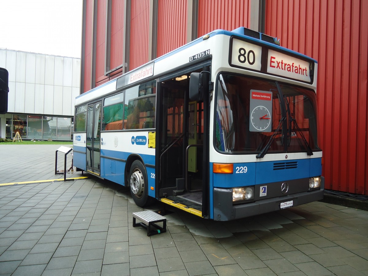 (138'497) - VBZ Zrich - Nr. 229 - Mercedes am 11. April 2012 in Luzern, Verkehrshaus