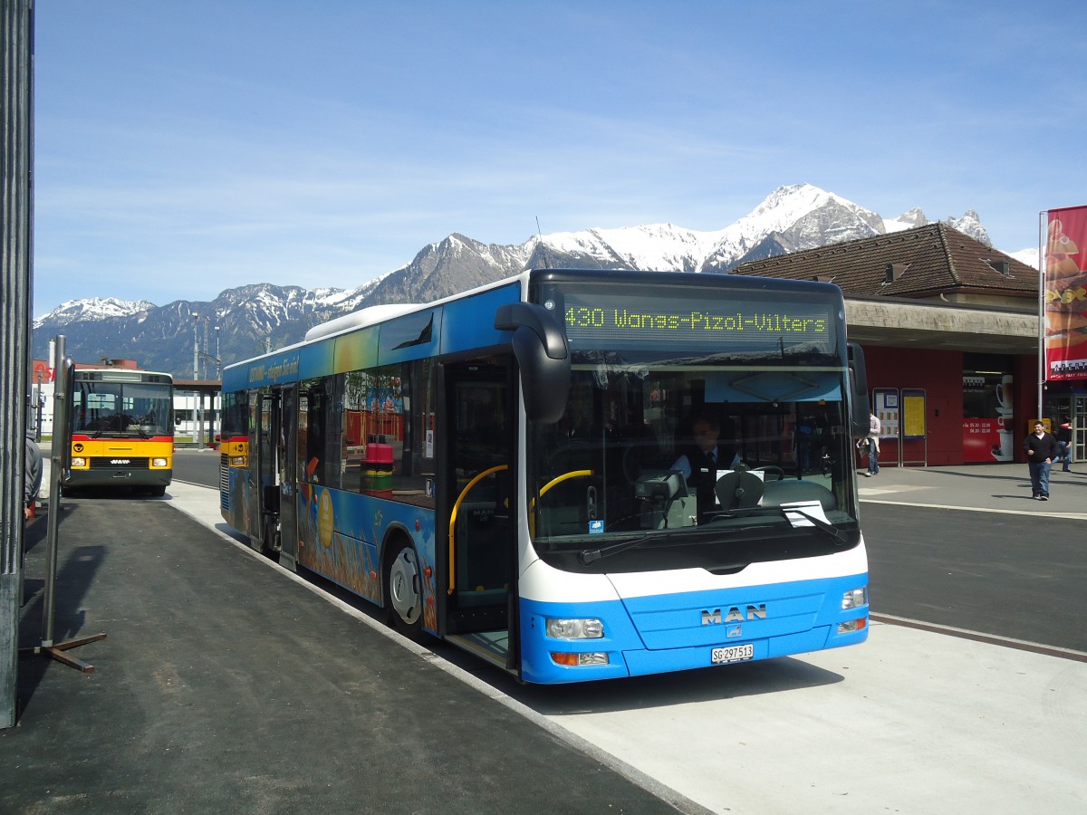 (138'944) - BSW Sargans - Nr. 340/SG 297'513 - MAN am 17. Mai 2012 beim Bahnhof Sargans