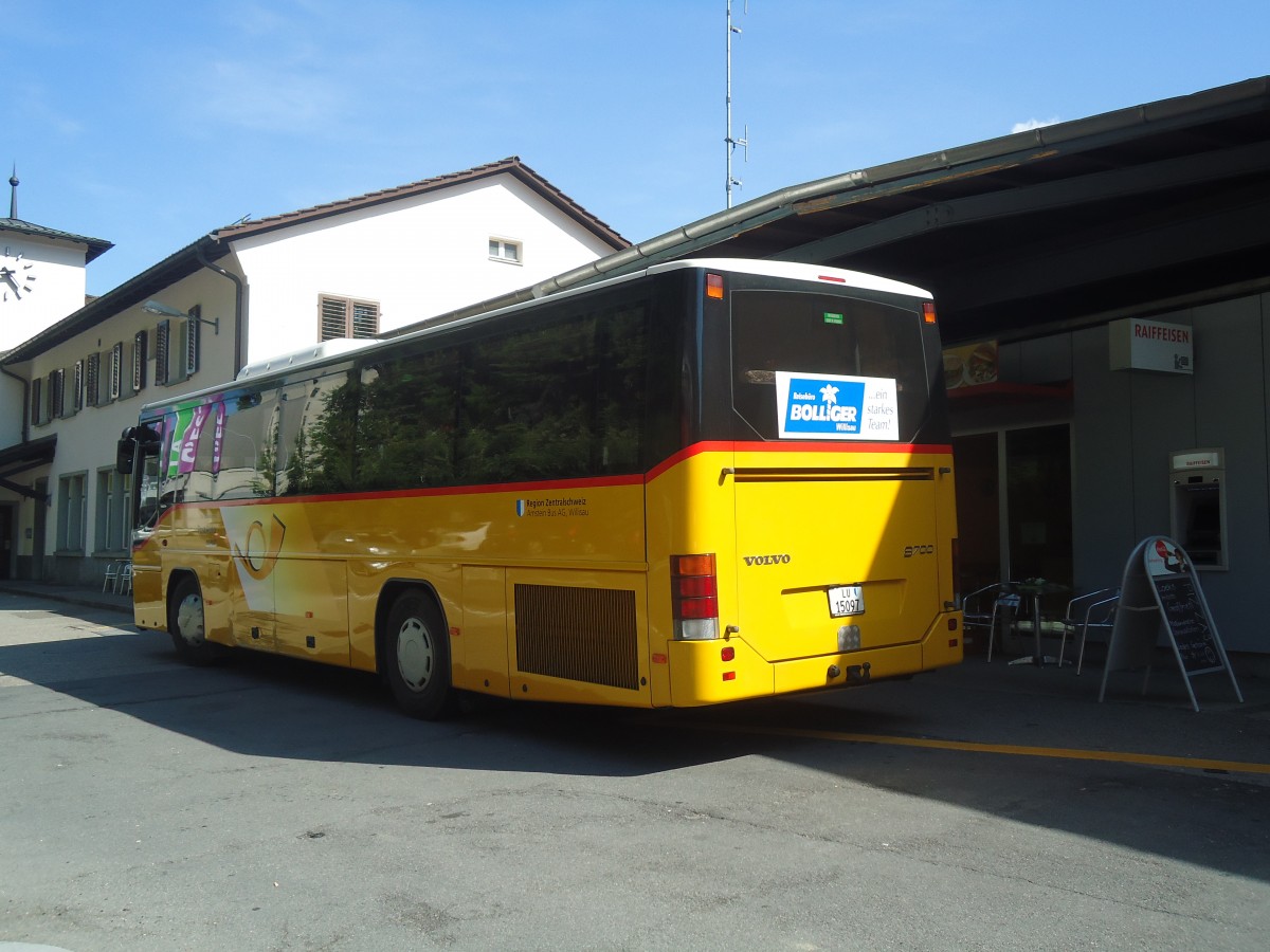 (139'283) - Amstein, Willisau - Nr. 1/LU 15'097 - Volvo (ex Unternhrer, Romoos) am 2. Juni 2012 beim Bahnhof Wolhusen