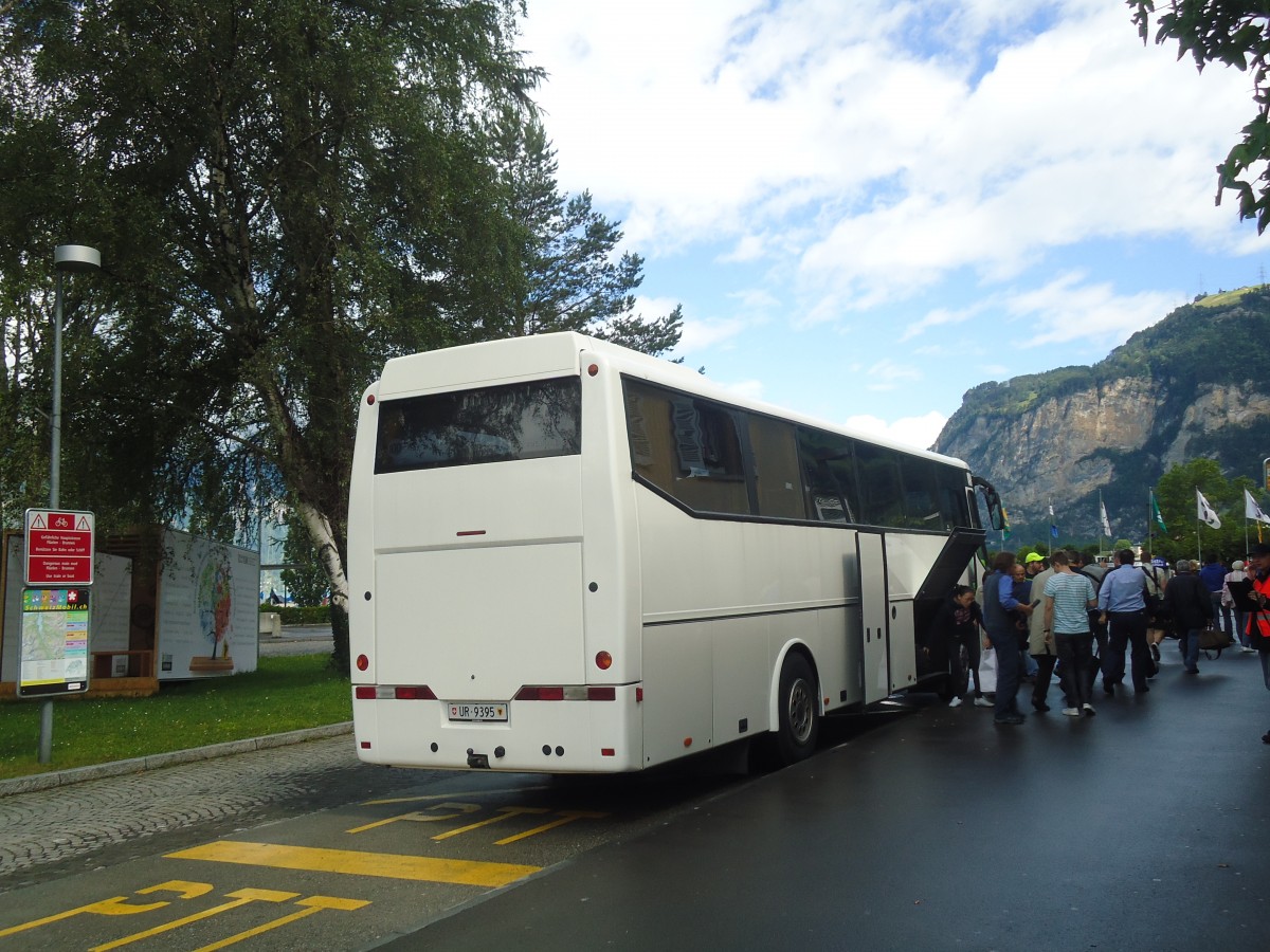 (139'388) - Gasser, Altdorf - UR 9395 - Bova am 11. Juni 2012 beim Bahnhof Flelen