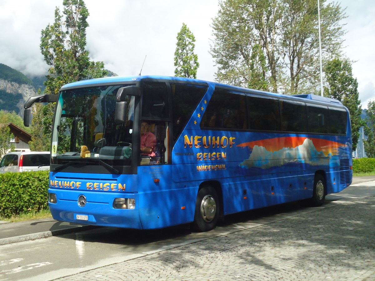 (139'404) - Klin, Wdenswil - ZH 103'173 - Mercedes am 11. Juni 2012 beim Bahnhof Flelen