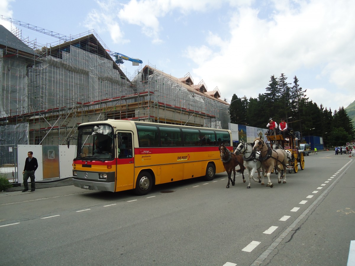 (140'242) - Mattli, Wassen - UR 9107 - Mercedes am 1. Juli 2012 beim Bahnhof Andermatt