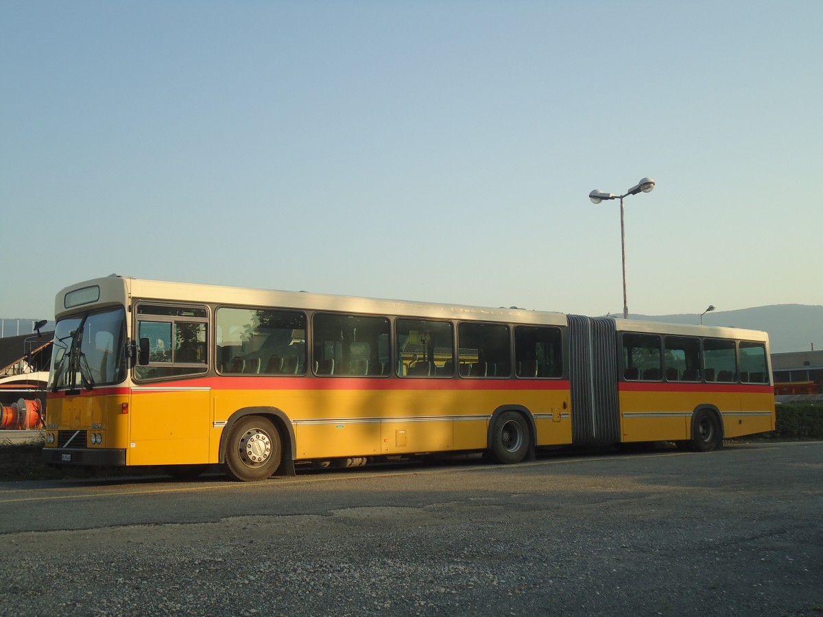 (140'937) - CarPostal Ouest - VD 356'449 - Volvo/R&J (ex AutoPostale Ticino; ex CarPostal Ouest Nr. 33; ex Steiner, Ortschwaben Nr. 11) am 27. Juli 2012 in Yverdon, Garage