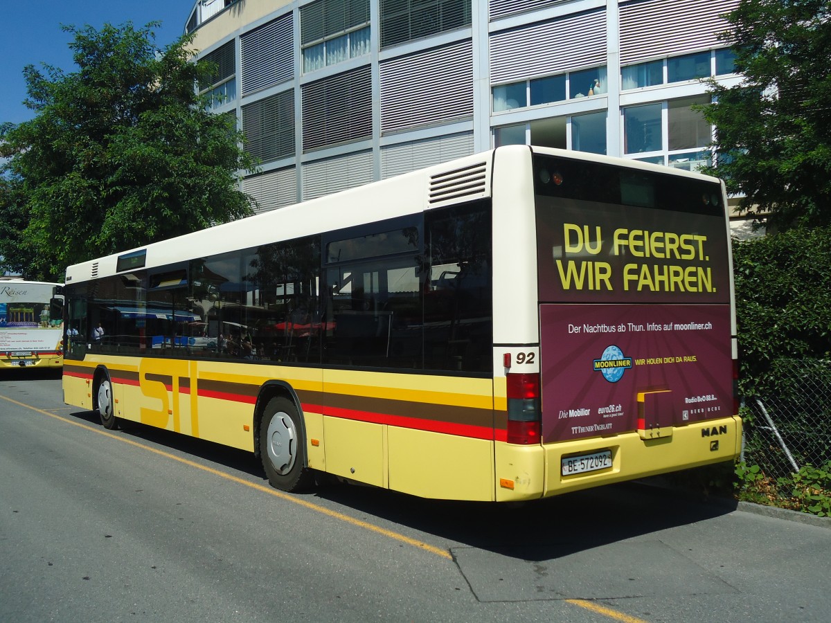 (141'063) - STI Thun - Nr. 92/BE 572'092 - MAN am 10. August 2012 bei der Schifflndte Thun