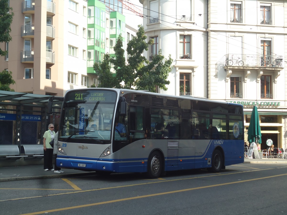 (141'846) - VMCV Clarens - Nr. 29/VD 1237 - Van Hool am 23. September 2012 beim Bahnhof Vevey