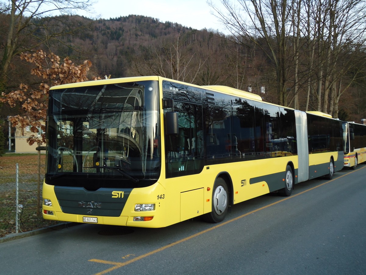 (142'859) - STI Thun - Nr. 143/BE 801'143 - MAN am 31. Dezember 2012 bei der Schifflndte Thun