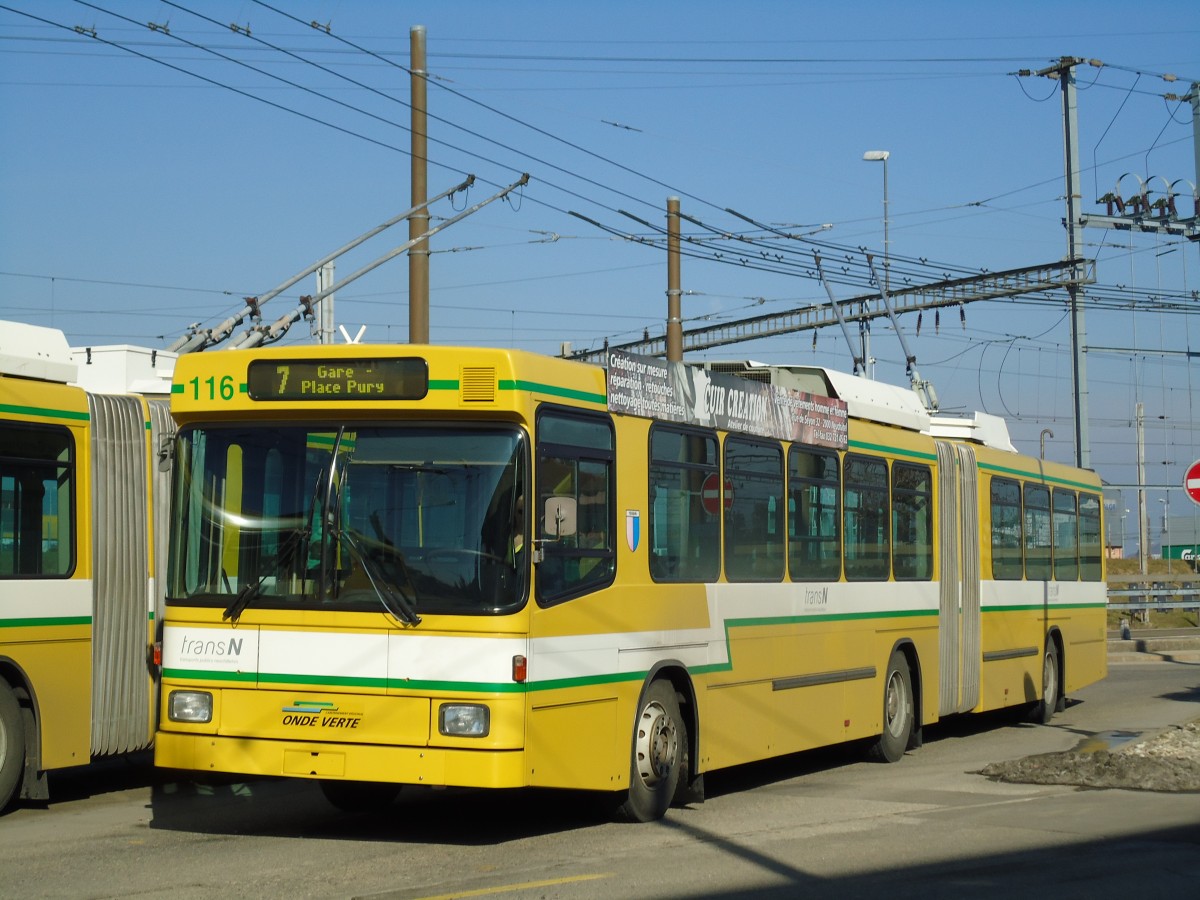 (143'296) - transN, La Chaux-de-Fonds - Nr. 116 - NAW/Hess Gelenktrolleybus (ex TN Neuchtel Nr. 116) am 19. Februar 2013 beim Bahnhof Marin