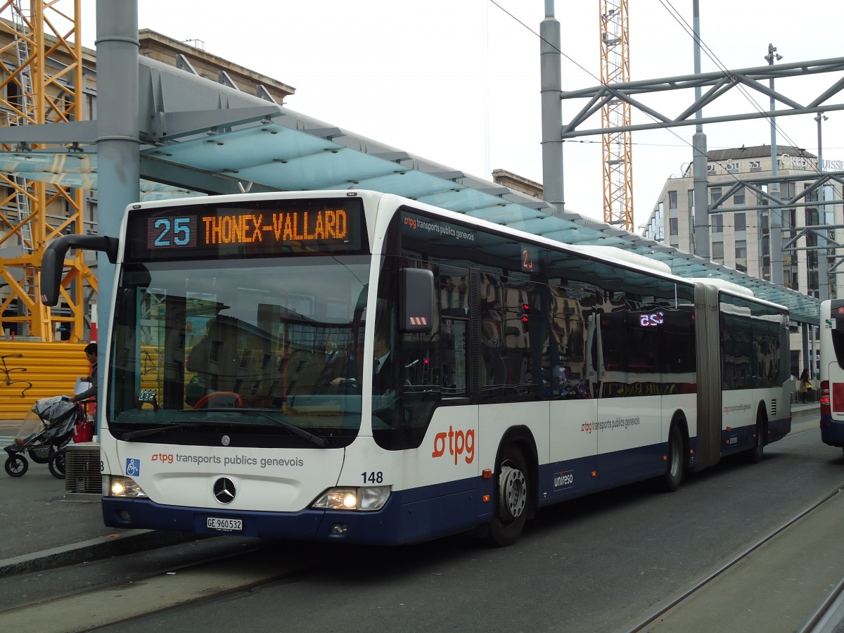 (143'340) - TPG Genve - Nr. 148/GE 960'532 - Mercedes am 22. Februar 2013 beim Bahnhof Genve