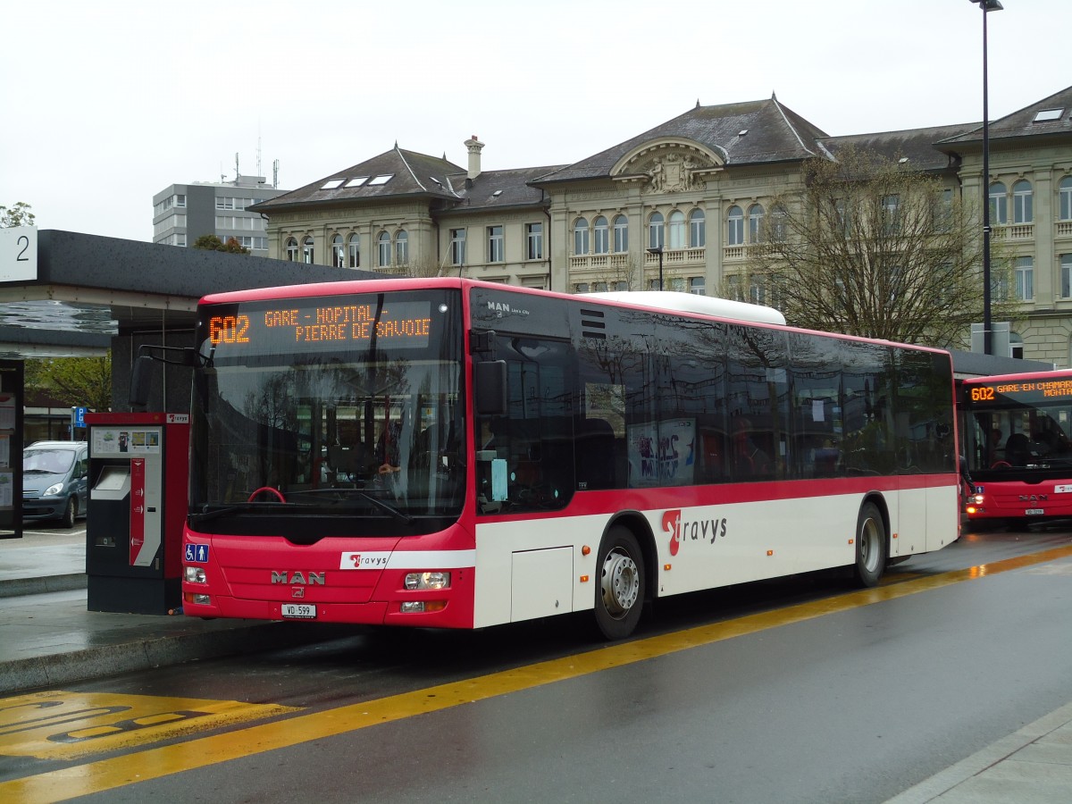 (143'901) - TRAVYS Yverdon - VD 599 - MAN am 27. April 2013 beim Bahnhof Yverdon