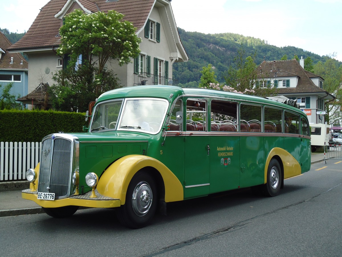 (145'012) - STI Thun - Nr. 15/BE 26'776 - Saurer/Gangloff (ex AvH Heimenschwand Nr. 5) am 15. Juni 2013 in Thun, Garage