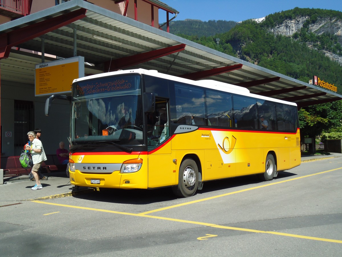 (145'144) - AVG Meiringen - Nr. 65/BE 401'465 - Setra am 16. Juni 2013 in Meiringen, Postautostation