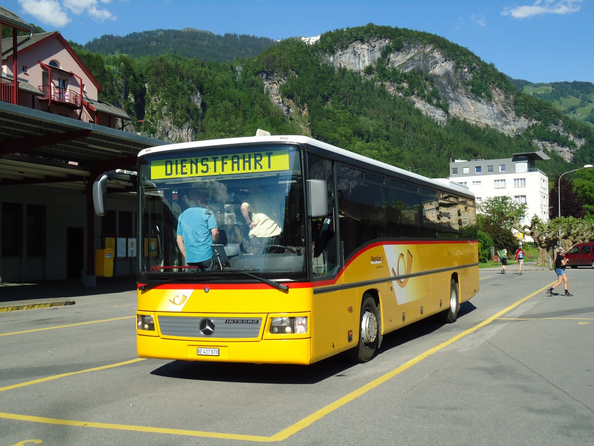 (145'152) - AVG Meiringen - Nr. 70/BE 417'870 - Mercedes am 16. Juni 2013 in Meiringen, Postautostation