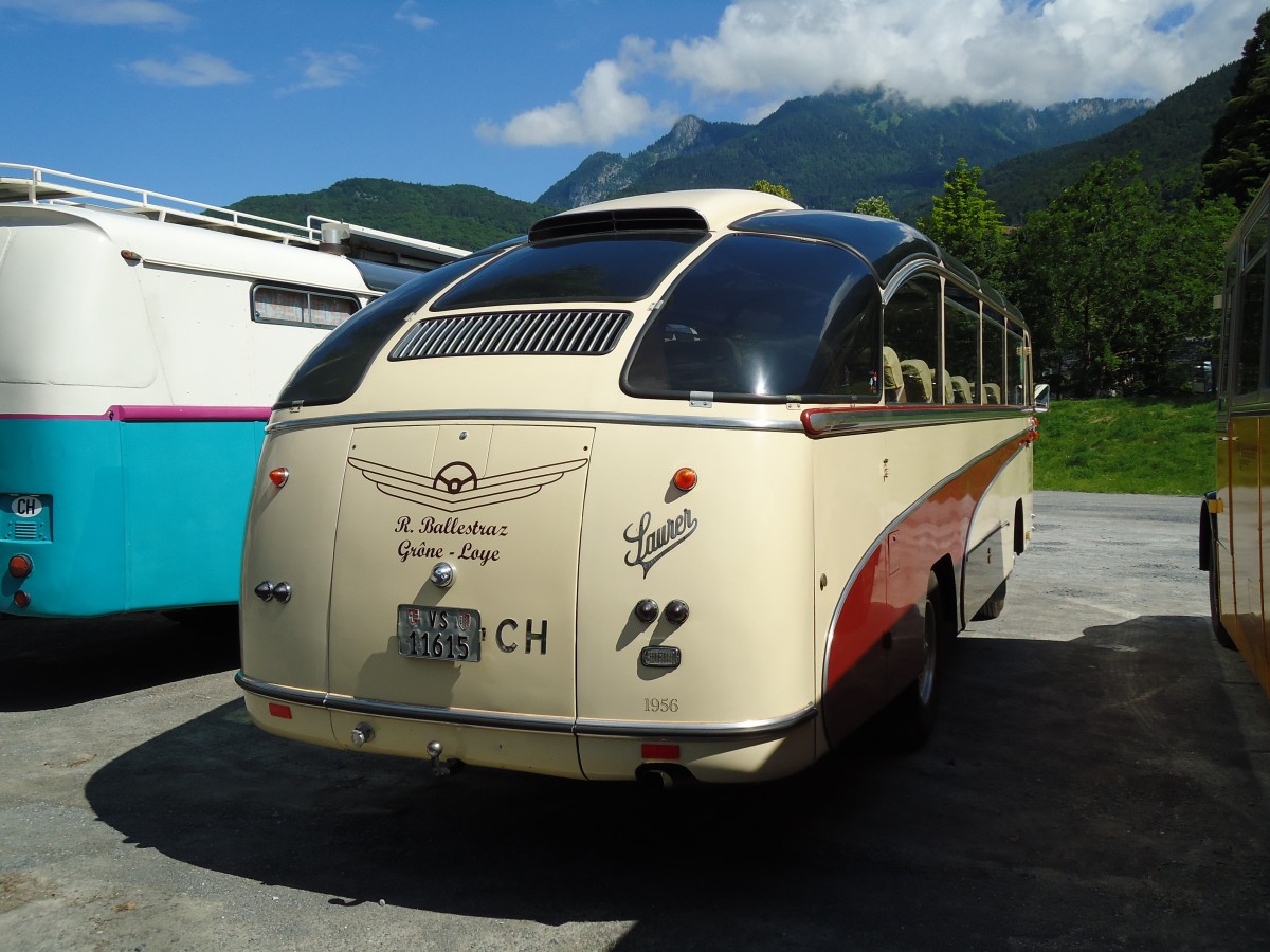 (145'415) - Ballestraz, Grne - VS 11'615 - Saurer/Saurer (ex Girardet, Yverdon) am 22. Juni 2013 in Aigle, Saurertreffen