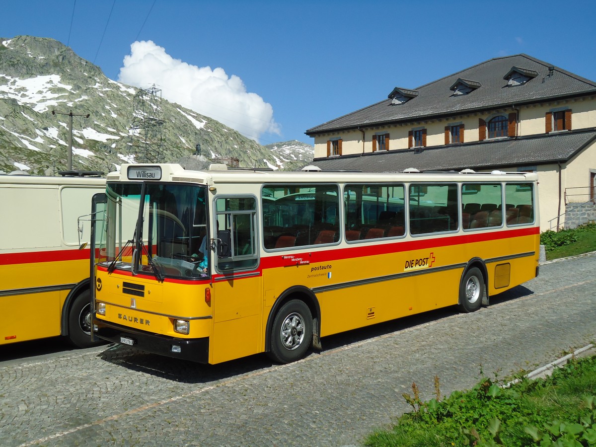 (145'844) - Zimmermann, Kerns - LU 91'278 U - Saurer/R&J (ex Amstein, Willisau; ex Thepra, Stans Nr. 17; ex Gowa, Stans Nr. 17) am 20. Juli 2013 in Gotthard, Passhhe