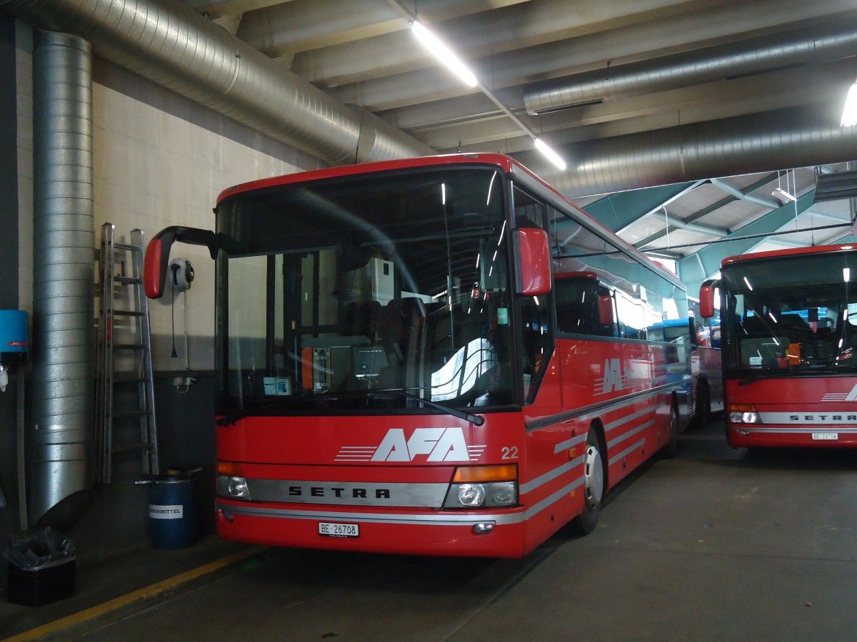 (148'034) - AFA Adelboden - Nr. 22/BE 26'708 - Setra (ex Nr. 8) am 9. November 2013 im Autobahnhof Adelboden