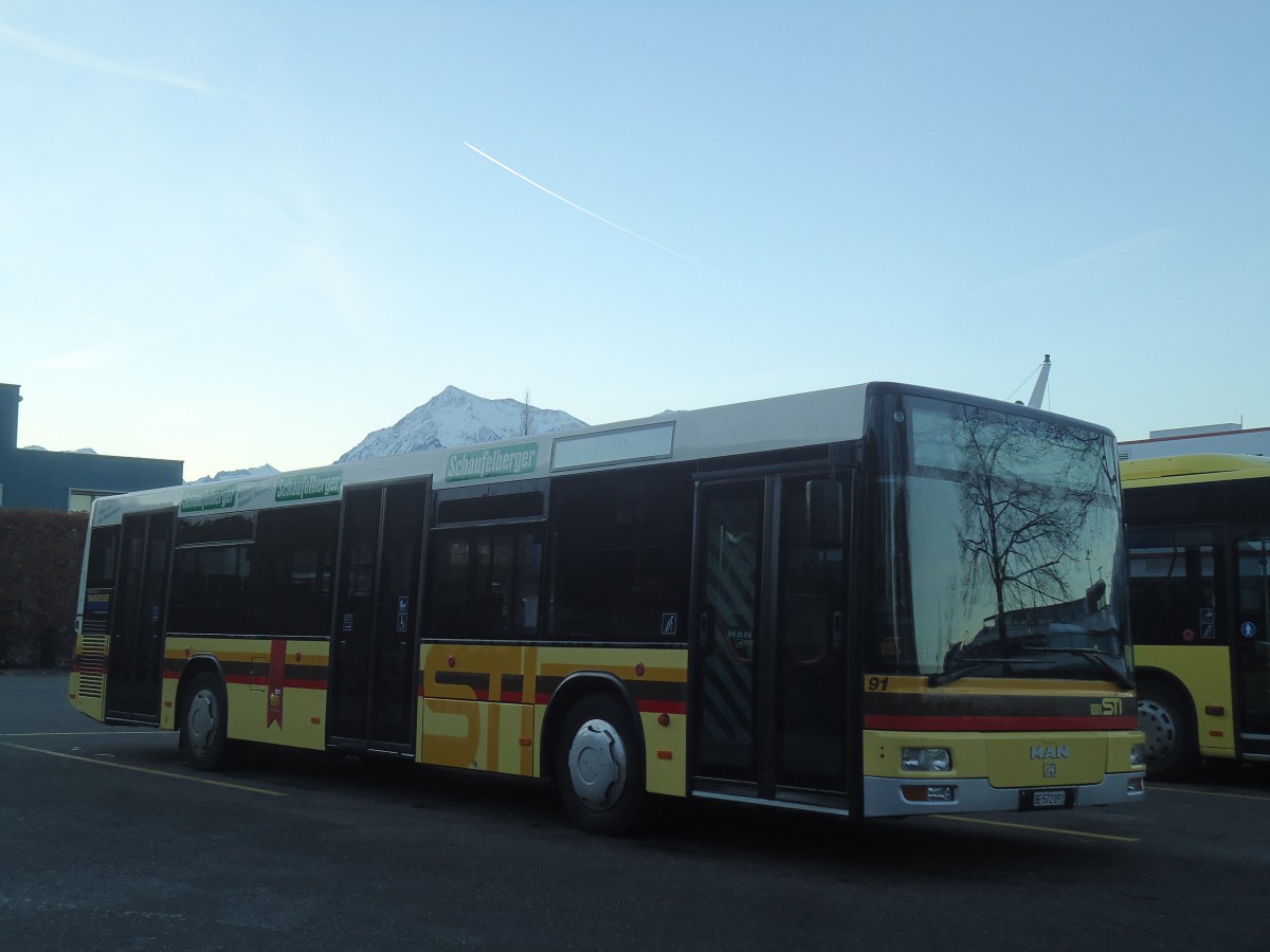 (148'600) - STI Thun - Nr. 91/BE 572'091 - MAN am 31. Dezember 2013 bei der Schifflndte Thun