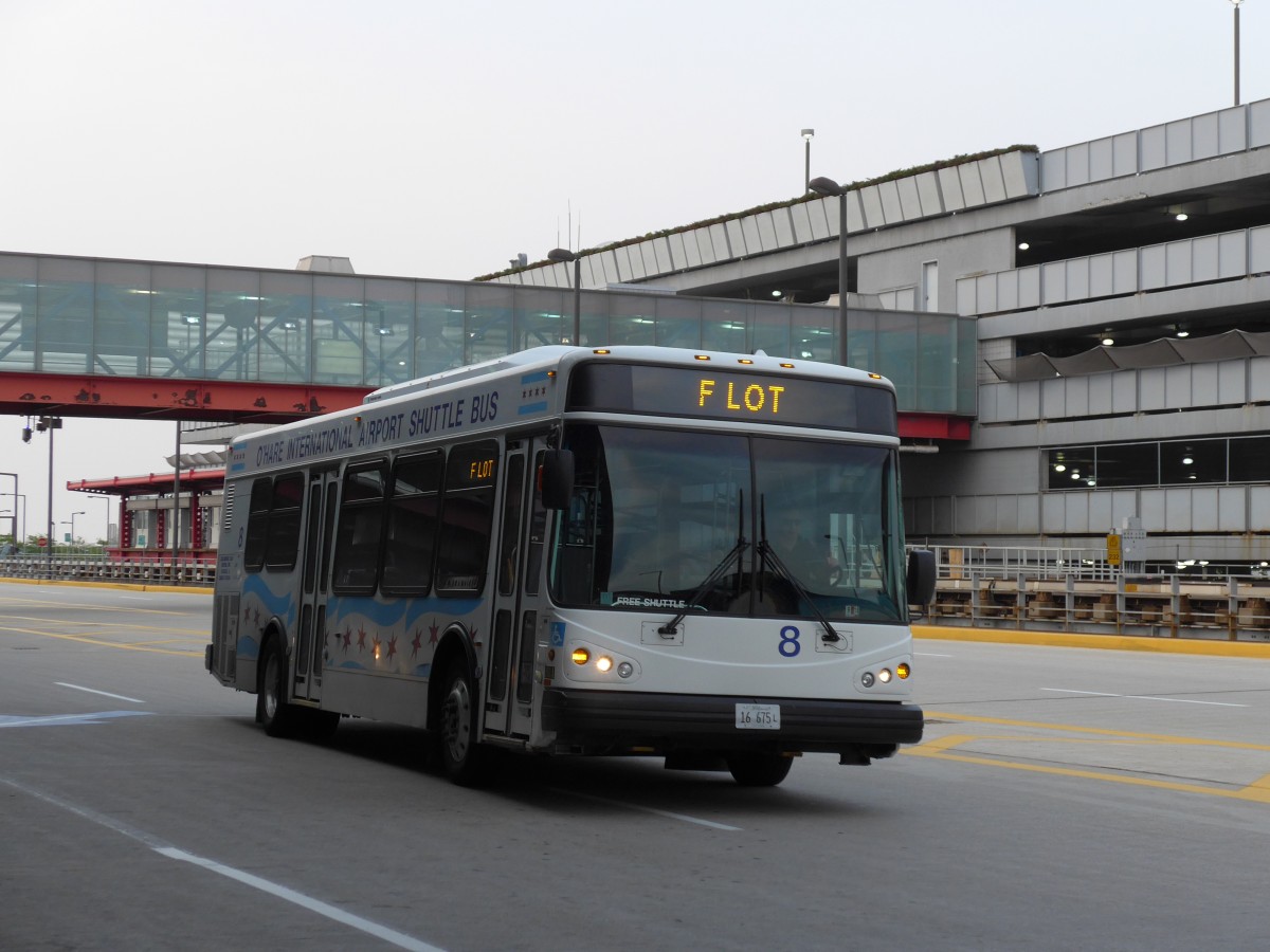 (153'293) - Delaware, Chicago - Nr. 8/16'675 L - ElDorado National am 19. Juli 2014 in Chicago Airport O'Hare