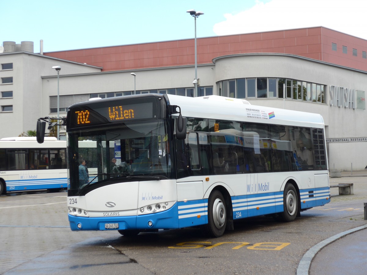 (153'910) - WilMobil, Wil - Nr. 234/SG 245'702 - Solaris am 16. August 2014 beim Bahnhof Wil