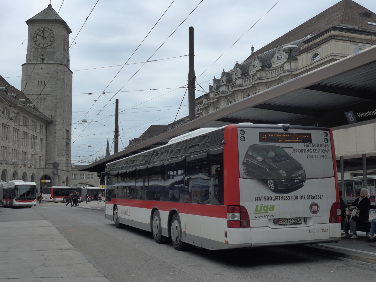 (154'182) - St. Gallerbus, St. Gallen - Nr. 224/SG 198'224 - MAN am 20. August 2014 beim Bahnhof St. Gallen