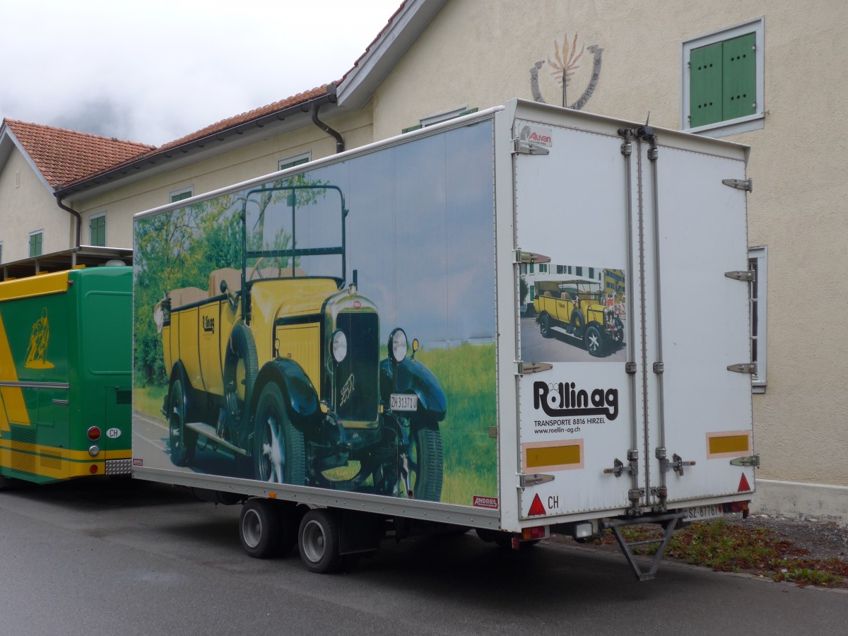 (154'986) - Rllin, Hirzel - SZ 87'787 - Andres Gepckanhnger am 13. September 2014 in Chur, Waffenplatz