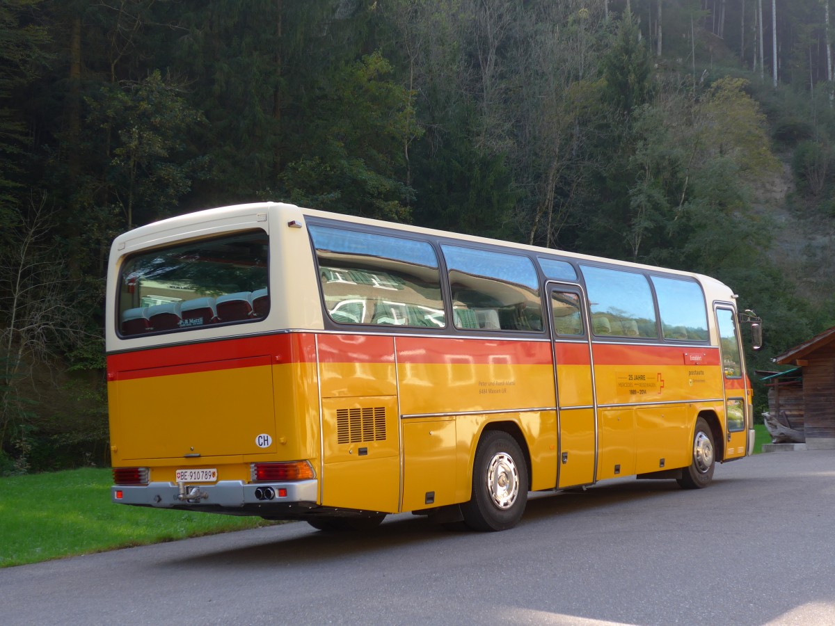 (155'397) - Buzzi, Bern - BE 910'789 - Mercedes (ex Mattli, Wassen) am 27. September 2014 in Wolhusen, Restaurant Fontanne-Pintli