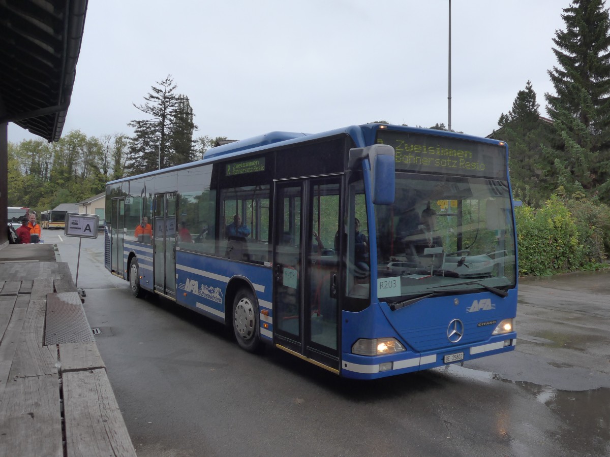 (155'756) - AFA Adelboden - Nr. 91/BE 25'802 - Mercedes (ex Nr. 2) am 13. Oktober 2014 beim Bahnhof Wimmis