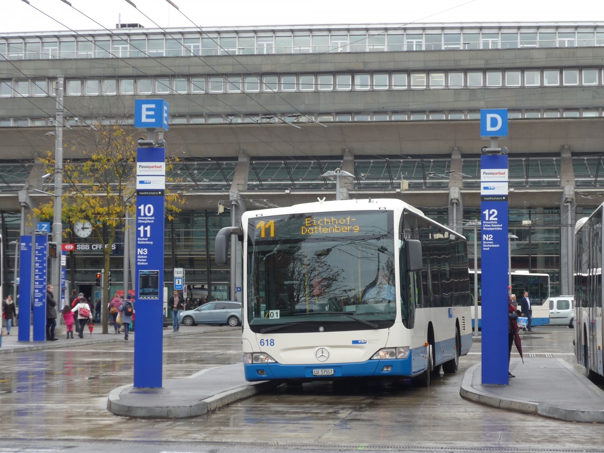 (156'024) - VBL Luzern - Nr. 618/LU 57'557 - Mercedes (ex Steiner, Messen) am 25. Oktober 2014 beim Bahnhof Luzern