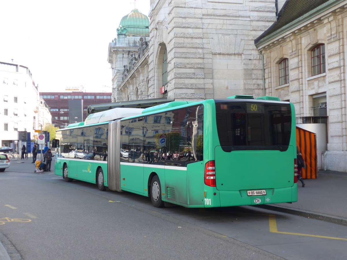 (156'151) - BVB Basel - Nr. 701/BS 6660 - Mercedes am 27. Oktober 2014 beim Bahnhof Basel