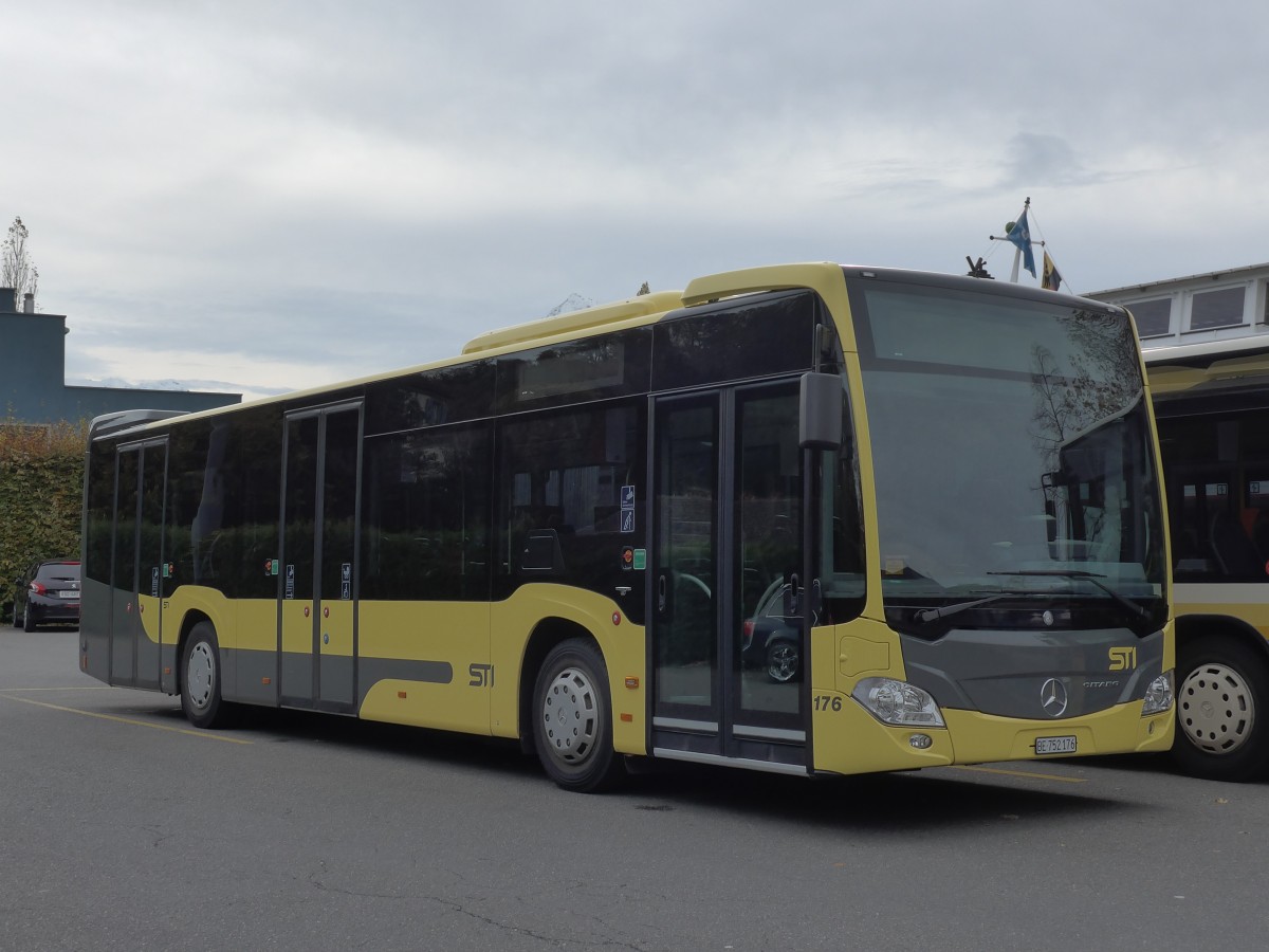 (156'483) - STI Thun - Nr. 176/BE 752'176 - Mercedes am 9. November 2014 bei der Schifflndte Thun