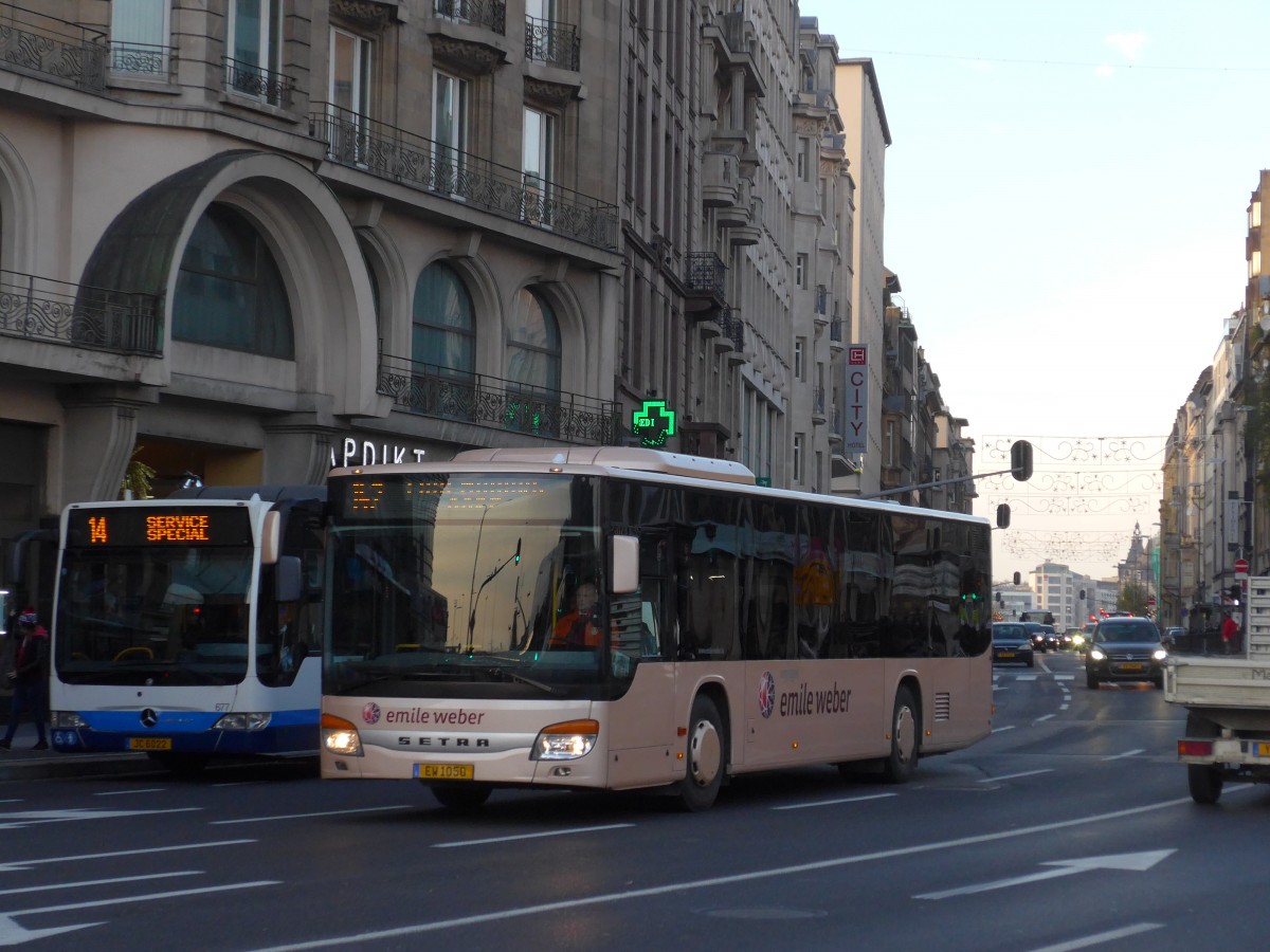 (157'399) - Weber, Canach - EW 1050 - Setra am 22. November 2014 beim Bahnhof Luxembourg