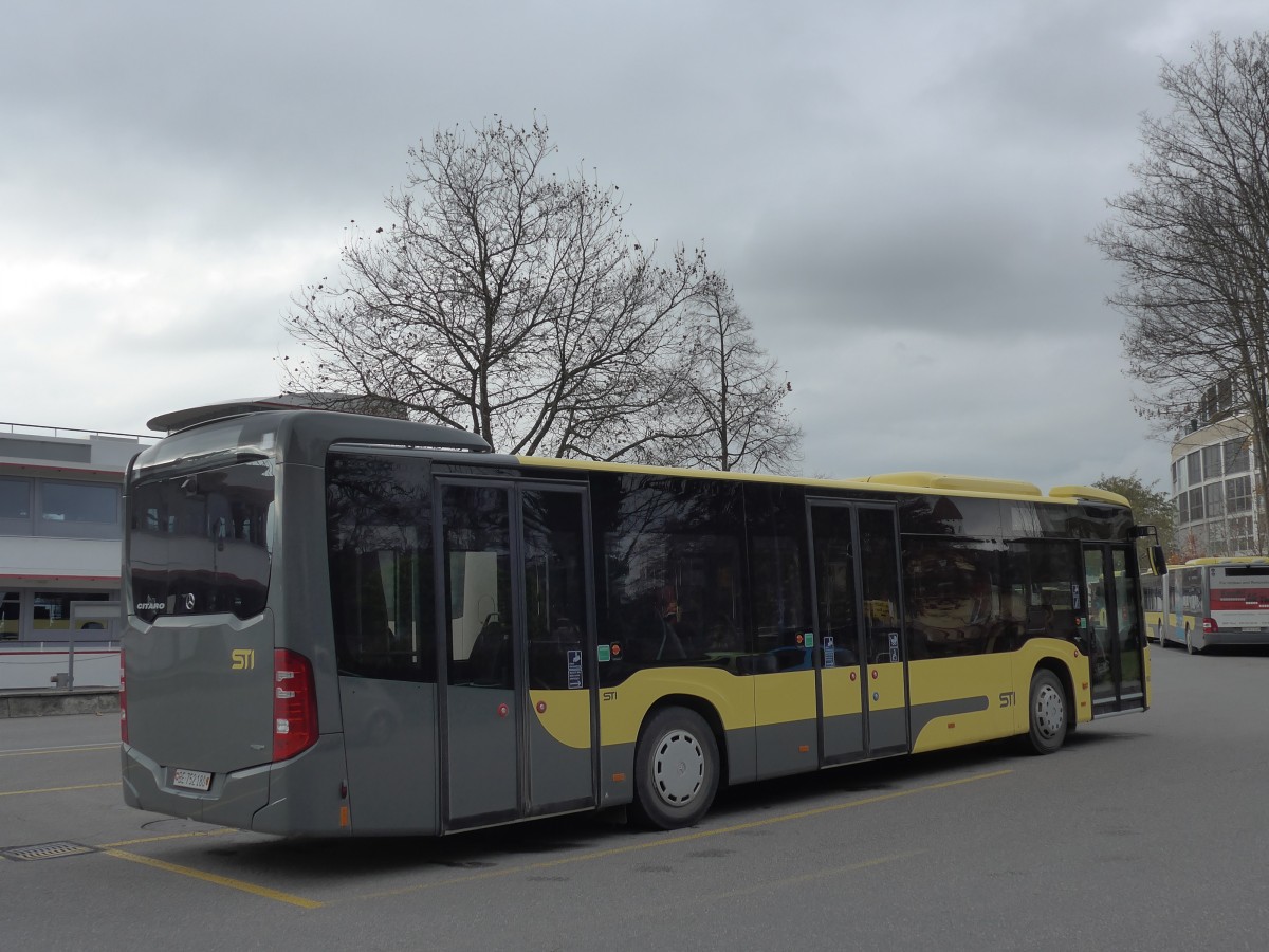 (157'602) - STI Thun - Nr. 180/BE 752'180 - Mercedes am 3. Dezember 2014 bei der Schifflndte Thun