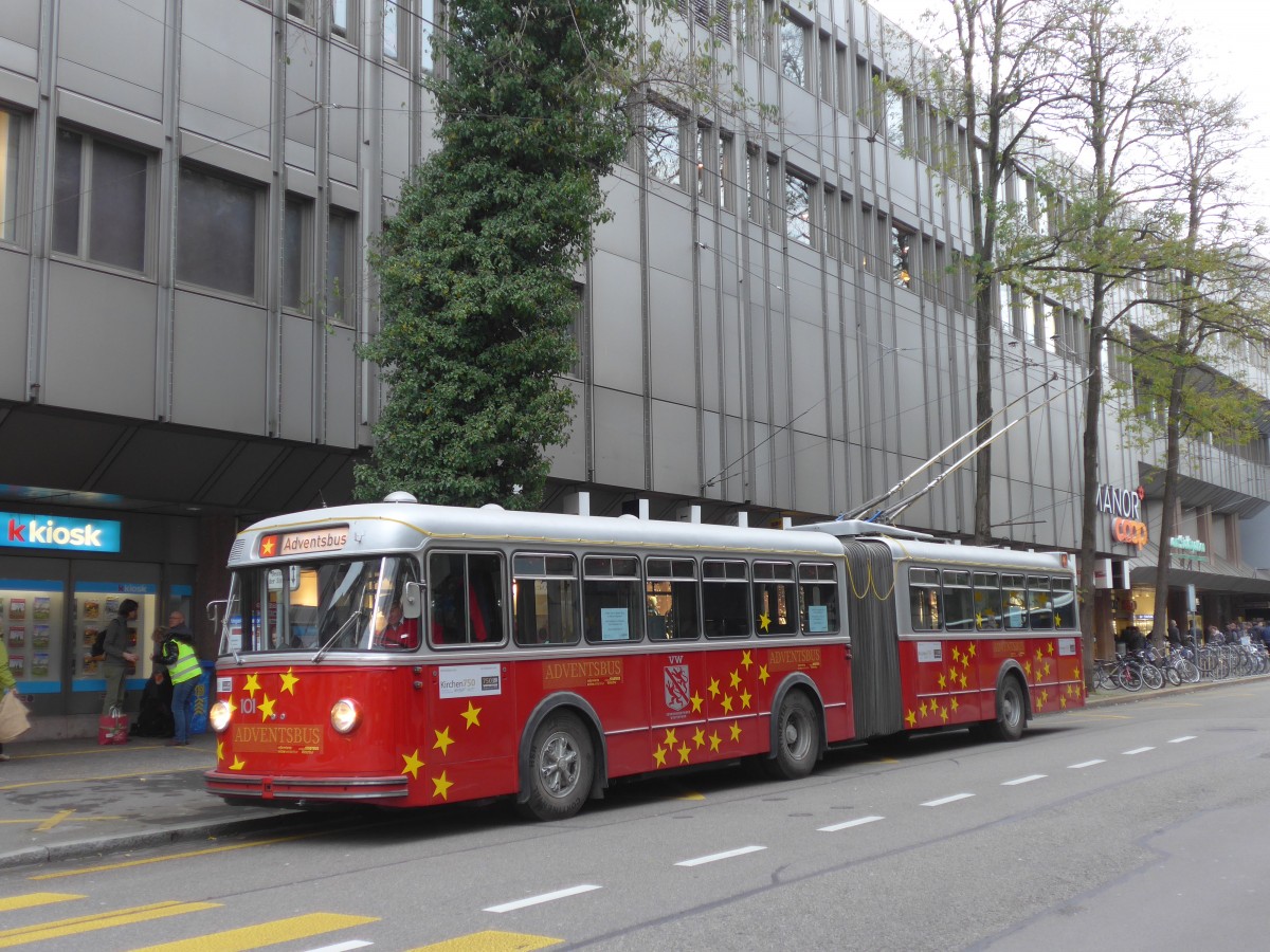 (157'642) - VW Winterthur - Nr. 101 - FBW/SWS Gelenktrolleybus am 6. Dezember 2014 in Winterthur, Bankstrasse