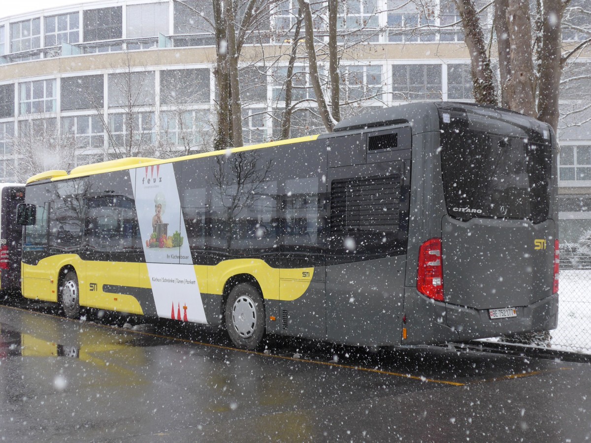 (157'971) - STI Thun - Nr. 177/BE 752'177 - Mercedes am 28. Dezember 2014 bei der Schifflndte Thun