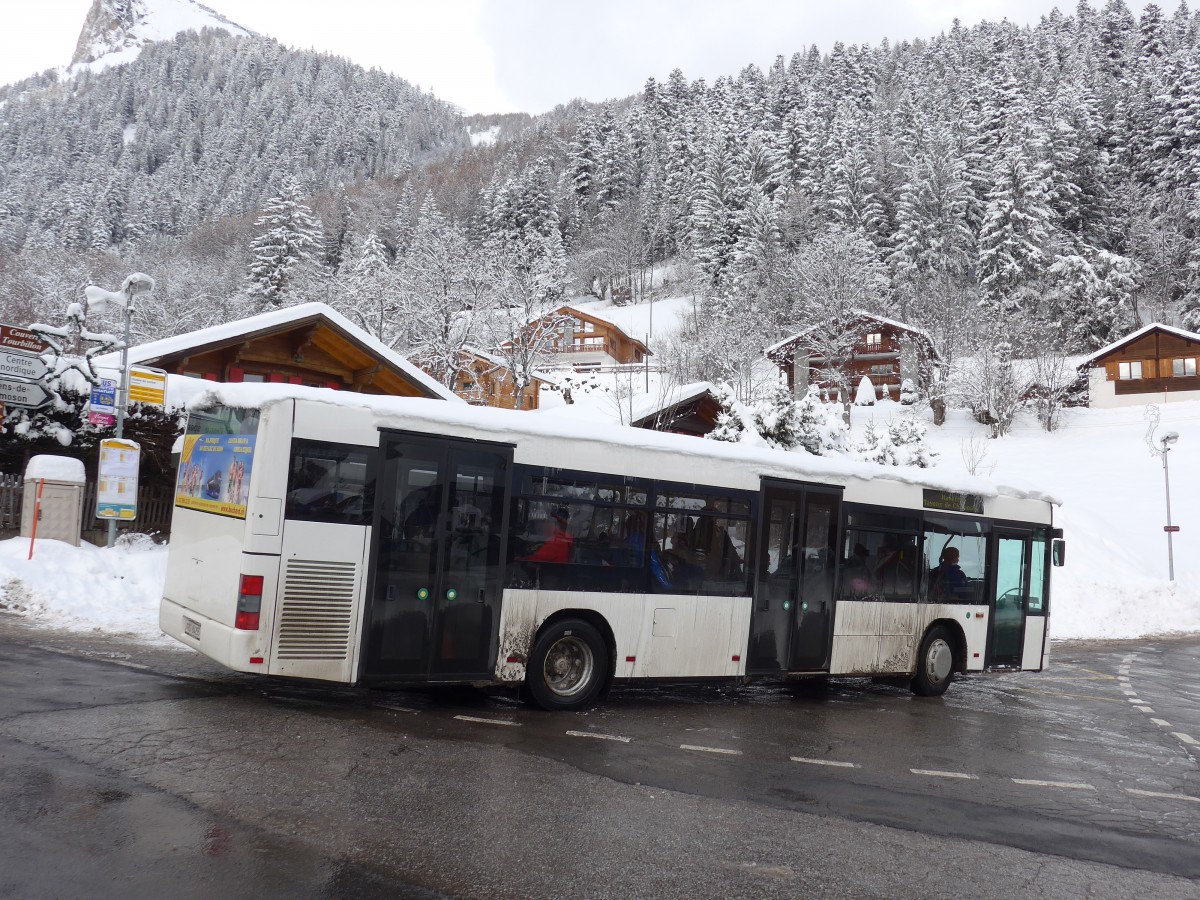 (157'993) - Buchard, Leytron - Nr. 95/VS 84'255 - MAN (ex TN Neuchtel Nr. 221) am 28. Dezember 2014 in Ovronnaz, La Croise