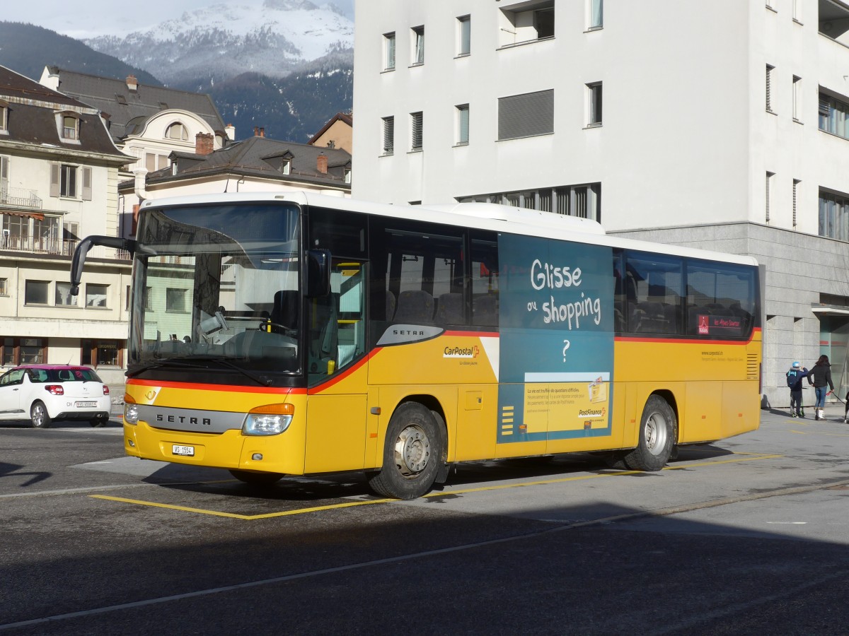 (158'209) - TSAR, Sierre - VS 1554 - Setra (ex Pfammatter, Sierre) am 4. Januar 2015 beim Bahnhof Sierre