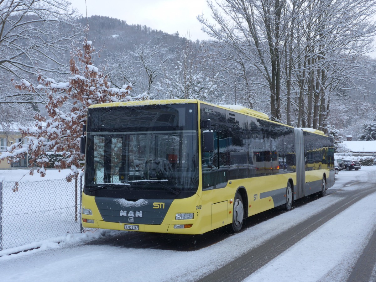 (158'514) - STI Thun - Nr. 142/BE 801'142 - MAN am 1. Februar 2015 bei der Schifflndte Thun