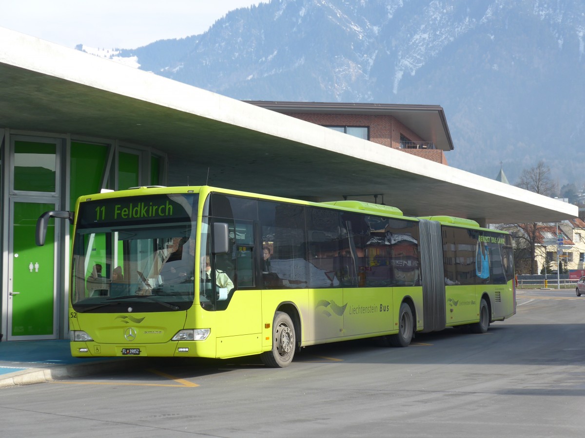 (158'738) - LBA Vaduz - Nr. 52/FL 39'852 - Mercedes am 14. Februar 2015 beim Bahnhof Schaan