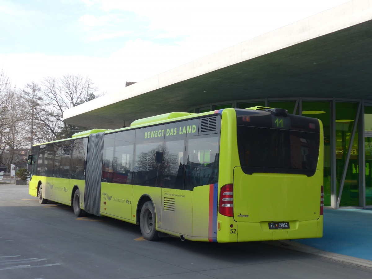 (158'739) - LBA Vaduz - Nr. 52/FL 39'852 - Mercedes am 14. Februar 2015 beim Bahnhof Schaan