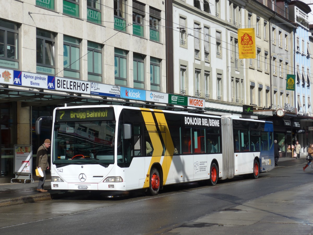 (158'980) - VB Biel - Nr. 142/BE 560'142 - Mercedes am 2. Mrz 2015 in Biel, Guisanplatz